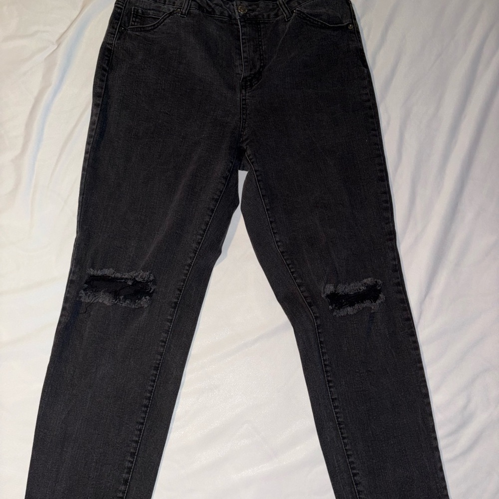 Forever 21 Black Skinny Jeans
